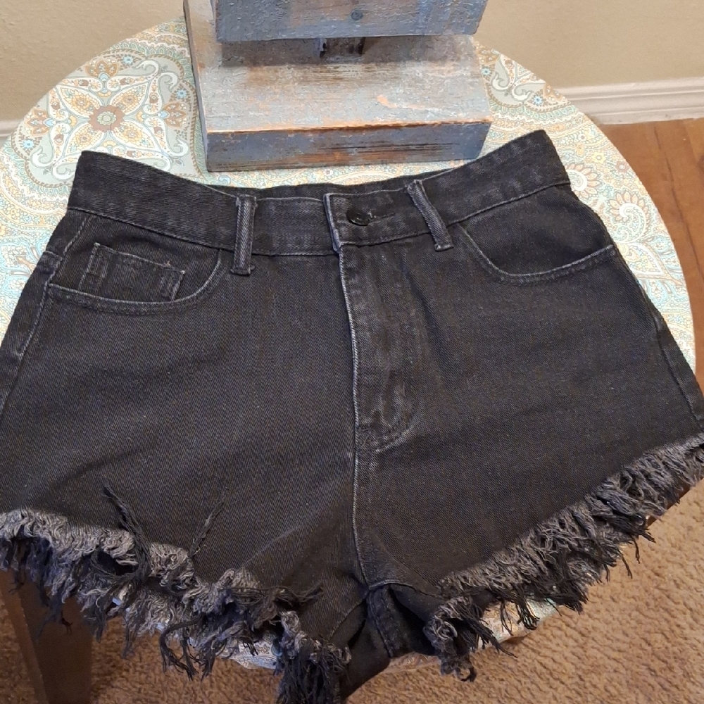 Black Jean Shorts Frayed Hem & Flames On Back Pockets. Size S